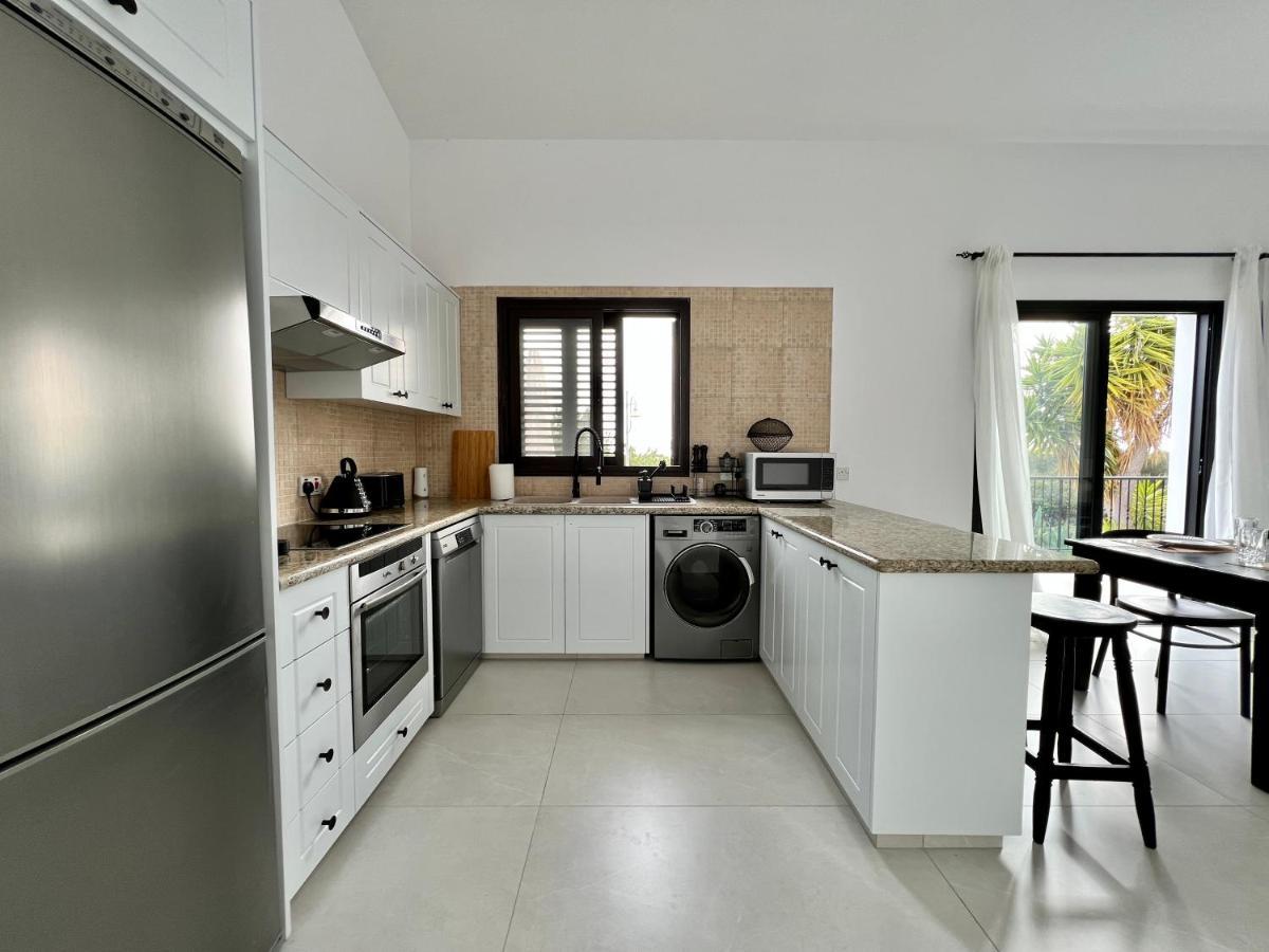 Zeus Holiday Home Pissouri Eksteriør billede